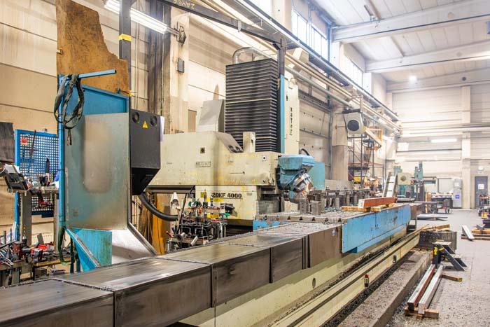 Pitkäjyrsinkone Zayer KF 4000 Holetec Industrial